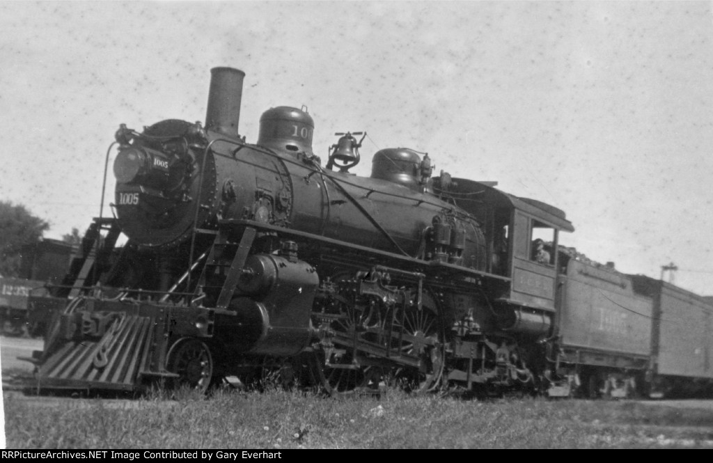 IC 4-4-2 #1005 - Illinois Central